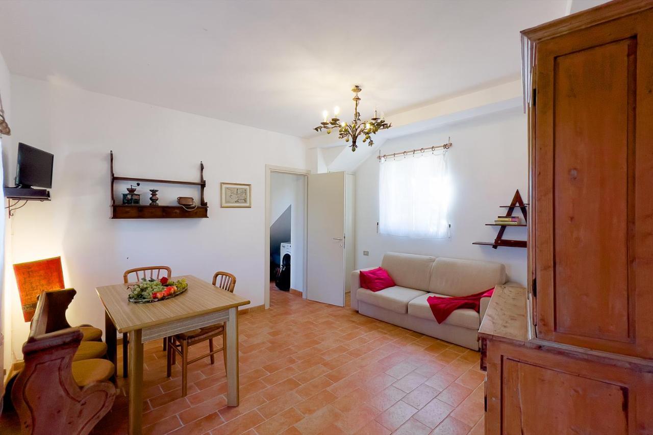 Villa Caterina Quiete E Mare-Goelba Sant'Andrea Eksteriør billede