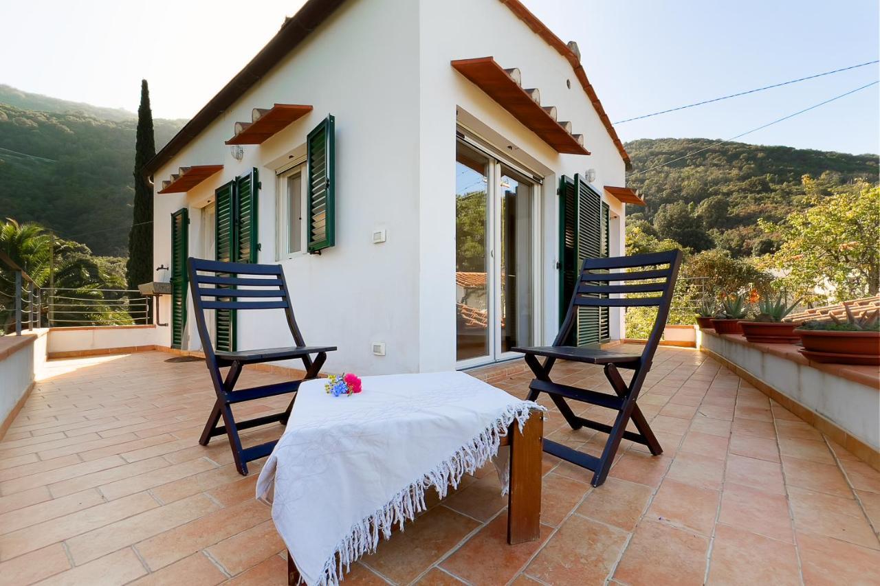Villa Caterina Quiete E Mare-Goelba Sant'Andrea Eksteriør billede